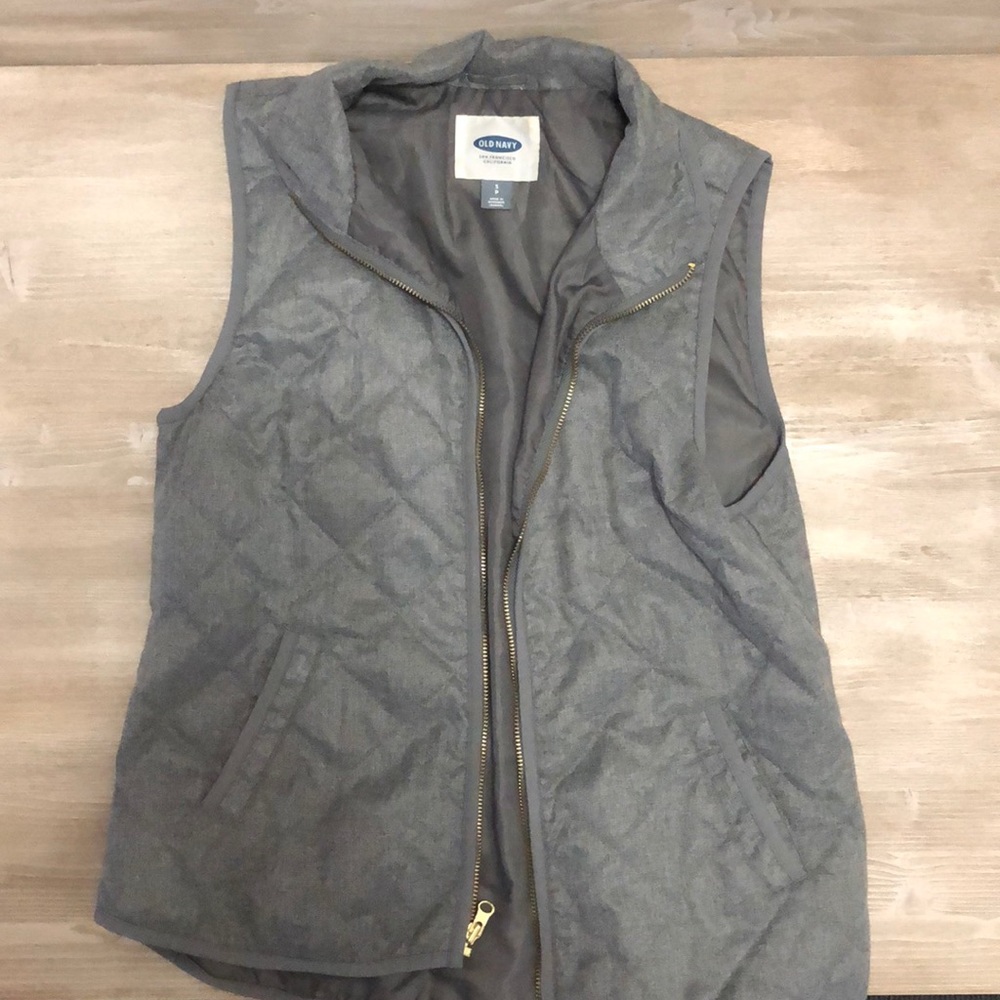 Old navy vest